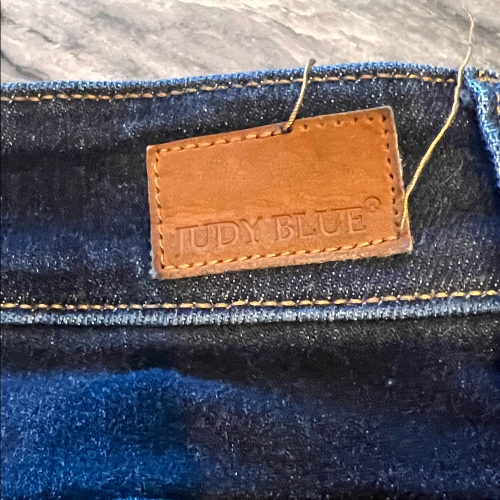 Classic Blue Women's Boot Cut Jeans - Picture 7 of 7